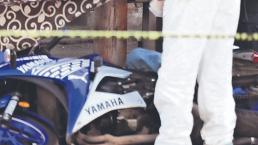 Asaltantes tumban a balazos a un hombre por no aflojar su motocicleta, en Nezahualcóyotl