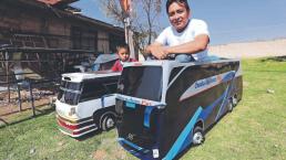 Joven ingeniero del Edomex crea increíbles camiones a escala, le cumple sueño a su hijo