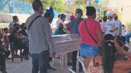 Frente a su ataúd blanco, familia da el último adiós a niño de 6 años asesinado en Morelos