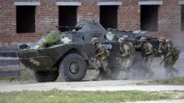 Disparan tanques en Ucrania, temen invasión de Rusia
