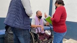 Abandonan a abuelito en iglesia de Ecatepec, perdió las piernas por la diabetes