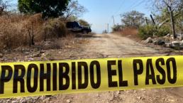 Abandonan cadáver maniatado y con 3 plomazos al fondo de barranca, en poblado de Morelos