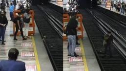 Graban rescate de perrito que cayó a las vías del Metro CDMX, en la estación Cuitláhuac