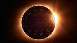 El eclipse lunar trajo cambios para tu signo zodiacal, checa tu horóscopo y descúbrelo