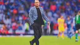 Directiva del Cruz Azul ya le quiere dar cuello a Juan Reynoso, pero saldría carísimo