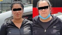 Atoran a 2 mujeres que manipulaban y golpeaban cajeros automáticos, en la CDMX