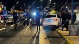 Encuentran cadáver descuartizado en cajuela de auto robado, en la CDMX