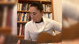 Claudia Sheinbaum da concierto con guitarra desde su depa, el video es la sensación