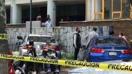 Desalojan Facultad de Medicina por estudiante que murió al lanzarse de edificio, en la UNAM