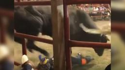 Graban la última monta de jinete en Morelos, toro lo mata de tremendo pisotón en la choya