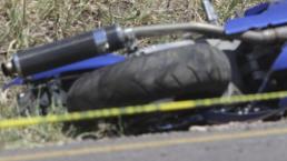 Desangran a motociclista veinteañero cuando iba bien montado, en calles de Iztacalco
