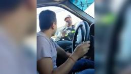 Captan a policía amenazando de muerte a automovilista y a toda su familia, en Cuautitlán Izcalli