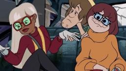 Confirman que Vilma de Scooby-Doo es lesbiana, con esta escena donde queda rojita y húmeda