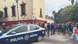 Más de 200 personas son evacuadas por falsa amenaza de bomba, en Centro de Artes de Morelos