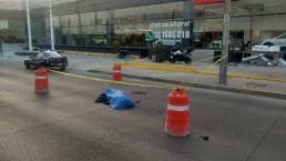 Motociclista pisa acelerador y termina espantosamente muerto, en la Lopez Portillo de Edomex