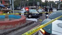 Borracho en auto atropella a motociclista y lo mata en pleno Día De Muertos, en Coyoacán