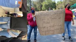 Tras golpiza de padres de familia a maestras, profes bloquean avenida en Azcapotzalco