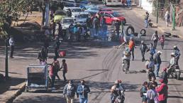 Corren a jefes de policías y suspenden obra que originó batalla en San Gregorio, Xochimilco