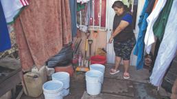 Tener algunas gotas de agua ya es un privilegio para vecinos en Ecatepec