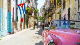 Cubanos roban mil 660 cajas con pollo en La Habana