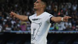 Pumas se da festín en CU y golea 3-0 a Santos