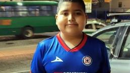 Fallece pequeño aficionado del Cruz Azul que dejó su tratamiento contra el cáncer