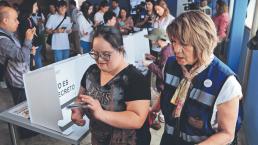 Ensayan voto con personas discapacitadas en la CDMX