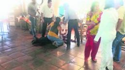Balean a ex gobernador de Colima en restaurante