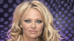 Intentan incendiar habitación de Pamela Anderson 