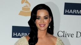 Katy Perry cautiva con corpiño dorado 