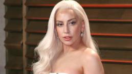 Lady Gaga enseña de más con vestido