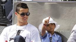 Hijo de Cristiano Ronaldo es fan de Lionel Messi