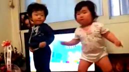 Bebés coreanos dan lección de baile | VIDEO