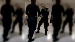Denuncian a policías por bailar en horas de trabajo 