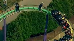 Montaña rusa en Six Flags causa pánico por falla mecánica