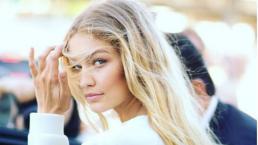 Gigi Hadid modela en 'atrevida' lencería y causa furor en Instagram | VIDEO