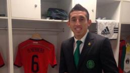 Héctor Herrera es galardonado con el 'Dragón de Oro'