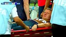 Inglés se lesiona por festejar un gol de su equipo en el Mundial | VIDEO