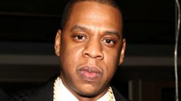 Jay-Z es atacado por la hermana de su novia | VIDEO