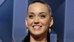 Katy Perry infarta con tremendo escote 