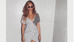 Beyoncé deslumbra con gran escote 