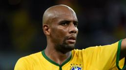 Maicon es vetado de Brasil por arrojar semen 