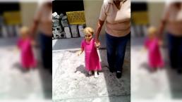 Muñeca que camina sola causa pánico | VIDEO