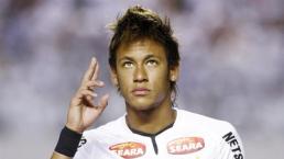 Neymar es el futbolista mejor pagado del continente americano. El Santos le paga 7 millones de dólares al año