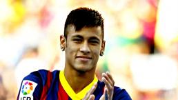 Neymar hace túnel a dos futbolistas al mismo tiempo | VIDEO