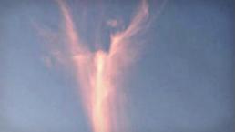 Nube en forma de ángel