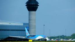 Ovni obliga a suspender actividades en aeropuerto alemán