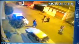Policías de tránsito golpean a un hombre en Guanajuato