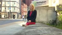 Reportera es acosada en vivo | VIDEO