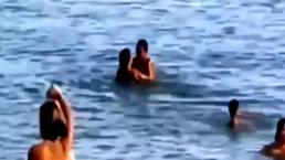 Pareja tiene sexo en la playa | VIDEO